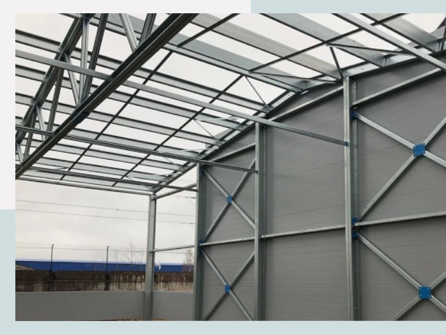 Каркасные ангары от СтальСтрой-Кзн по цене от 637 руб.