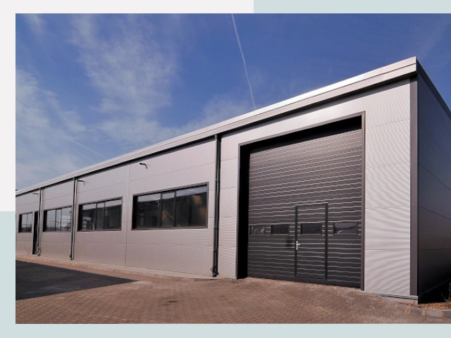 Быстровозводимые склады от СтальСтрой-Кзн по цене 637 руб.